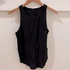 Cute size 6 black lulu tank top